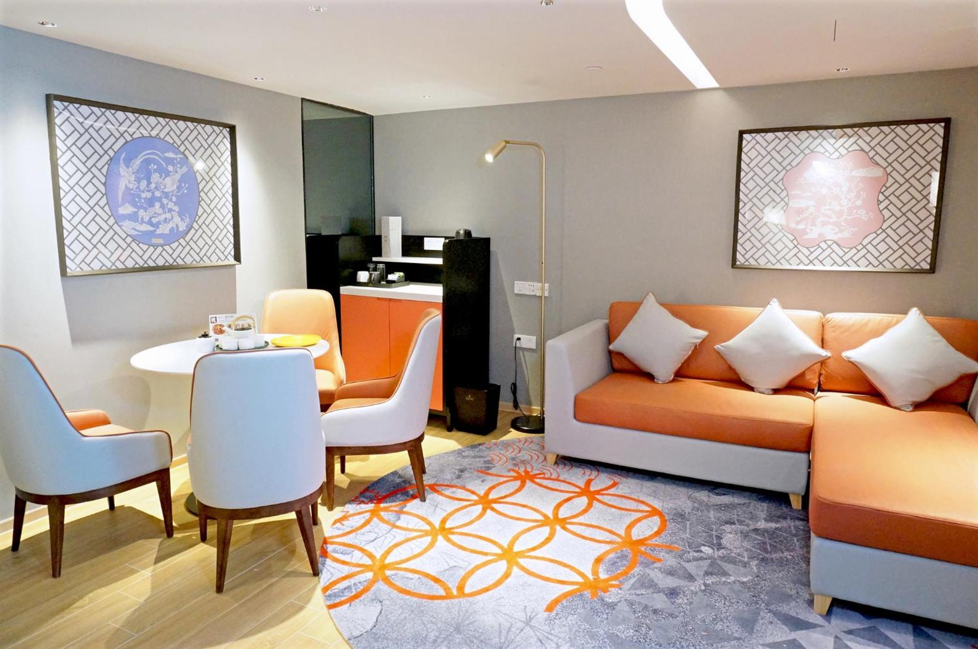 Voco Guangzhou Shifu By Ihg Hotel Екстериор снимка